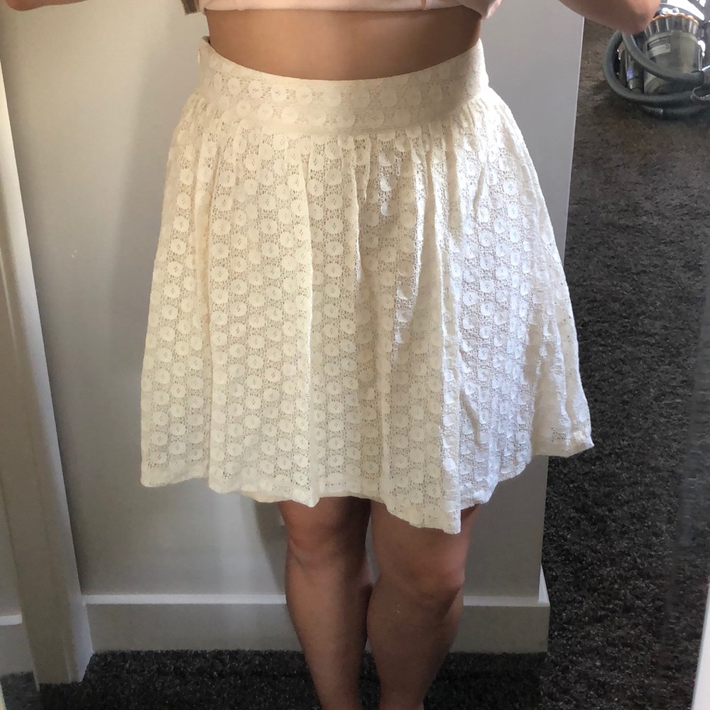 Cream Lace Skirt with Pockets